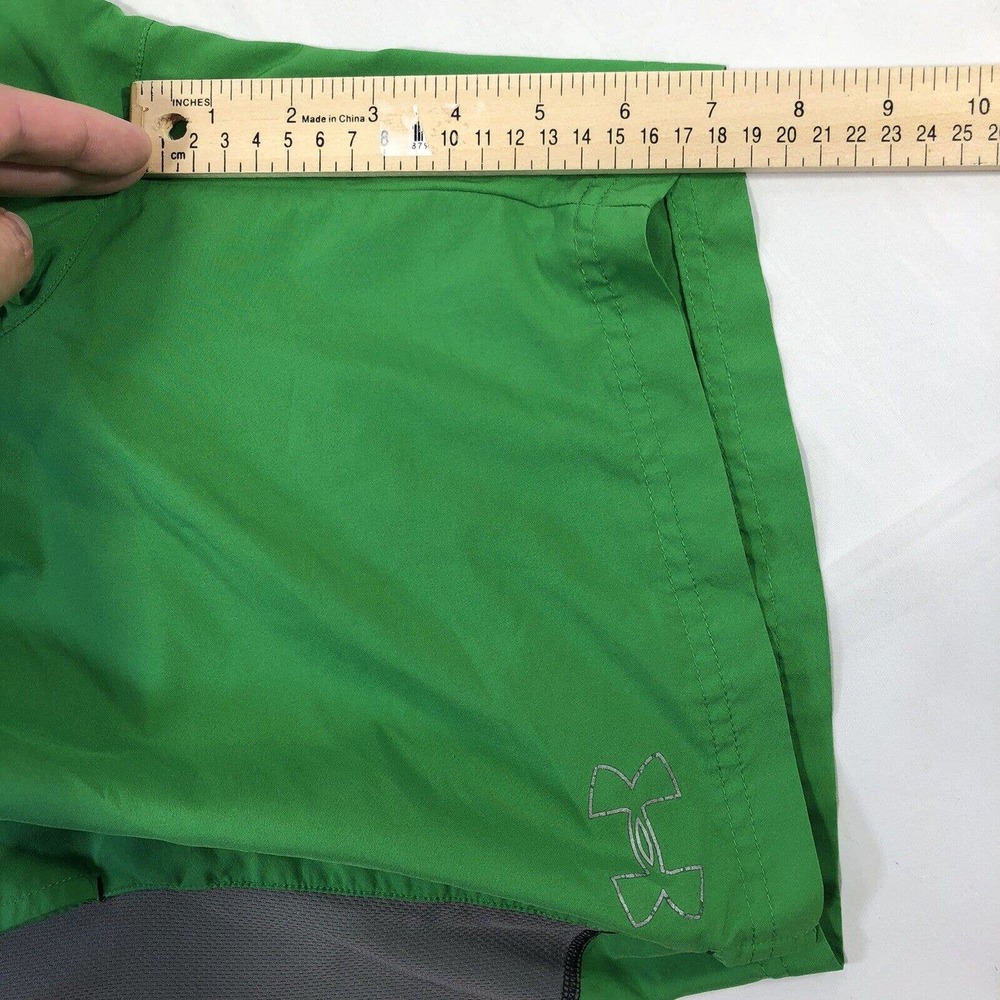 Under Armour Heat Gear Green Short Line Size Medium Running Jogging Athletic - Picture 12 of 12